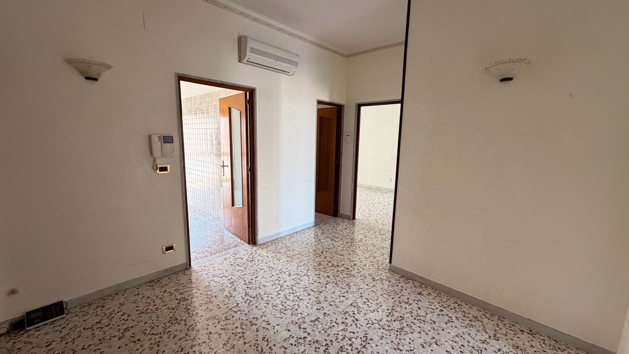Appartamento con Vista Panoramica a Pochi Metri da Piazza XX Settembre